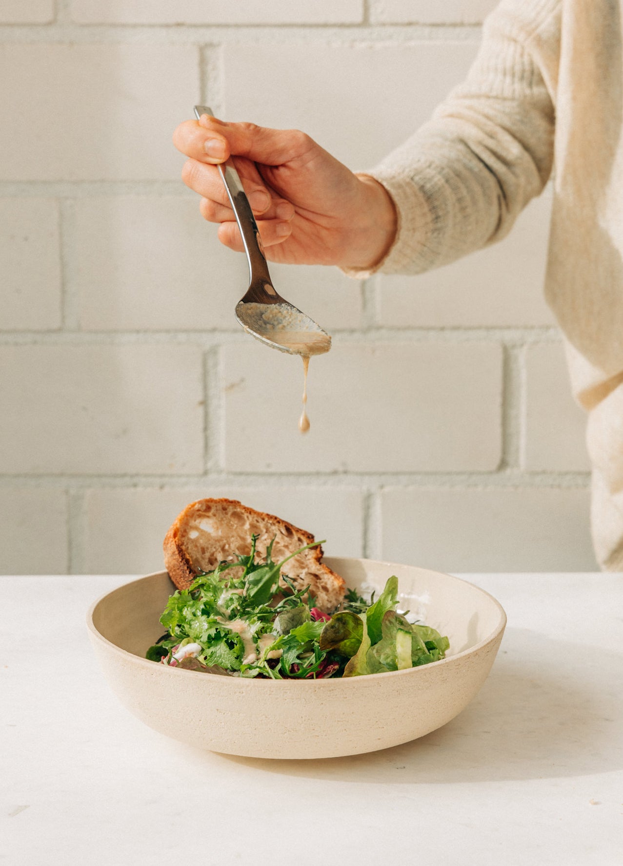 helles tahini dressing für den leckersten salat – miso miso