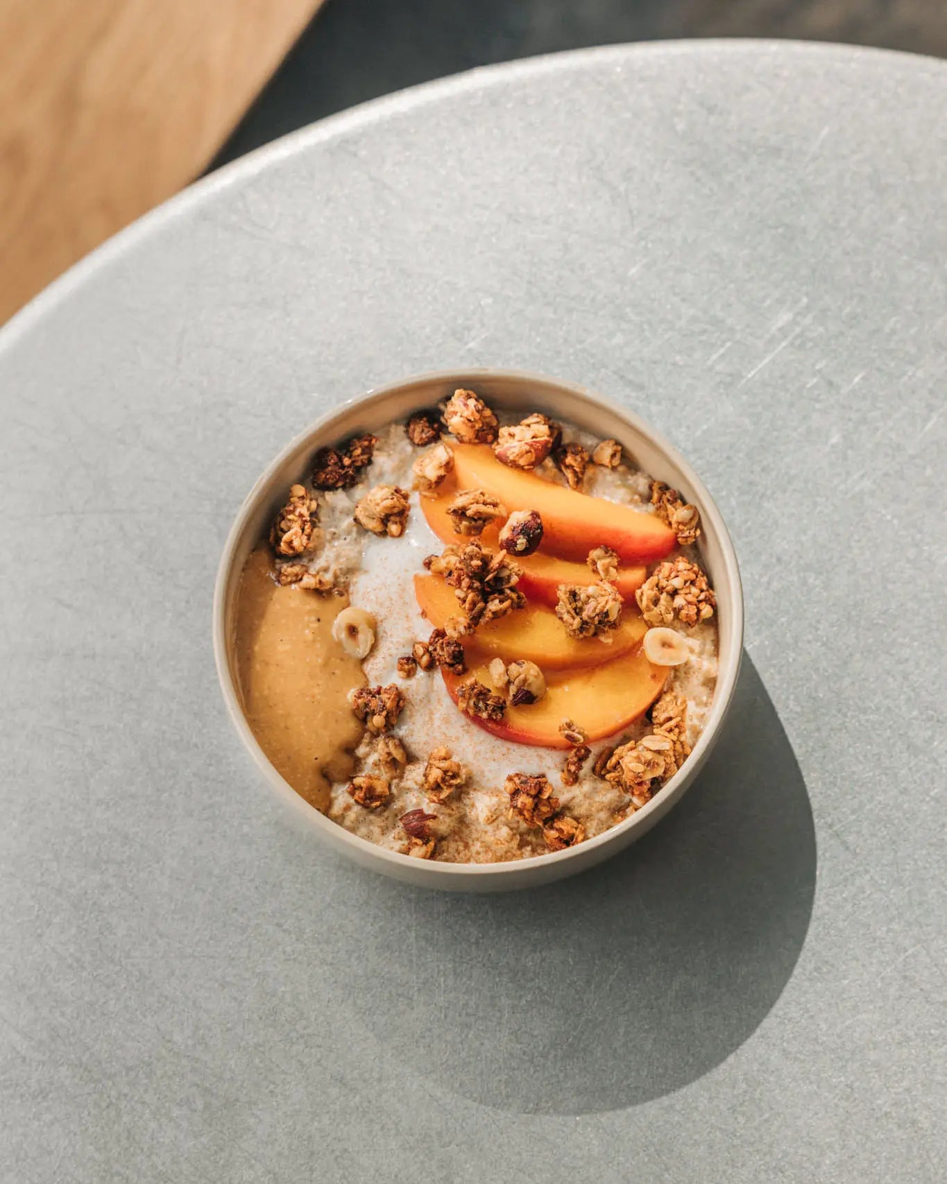 Knuspriges Miso Granola von Miso Miso – handgemachtes Granola mit fermentierter Misopaste.